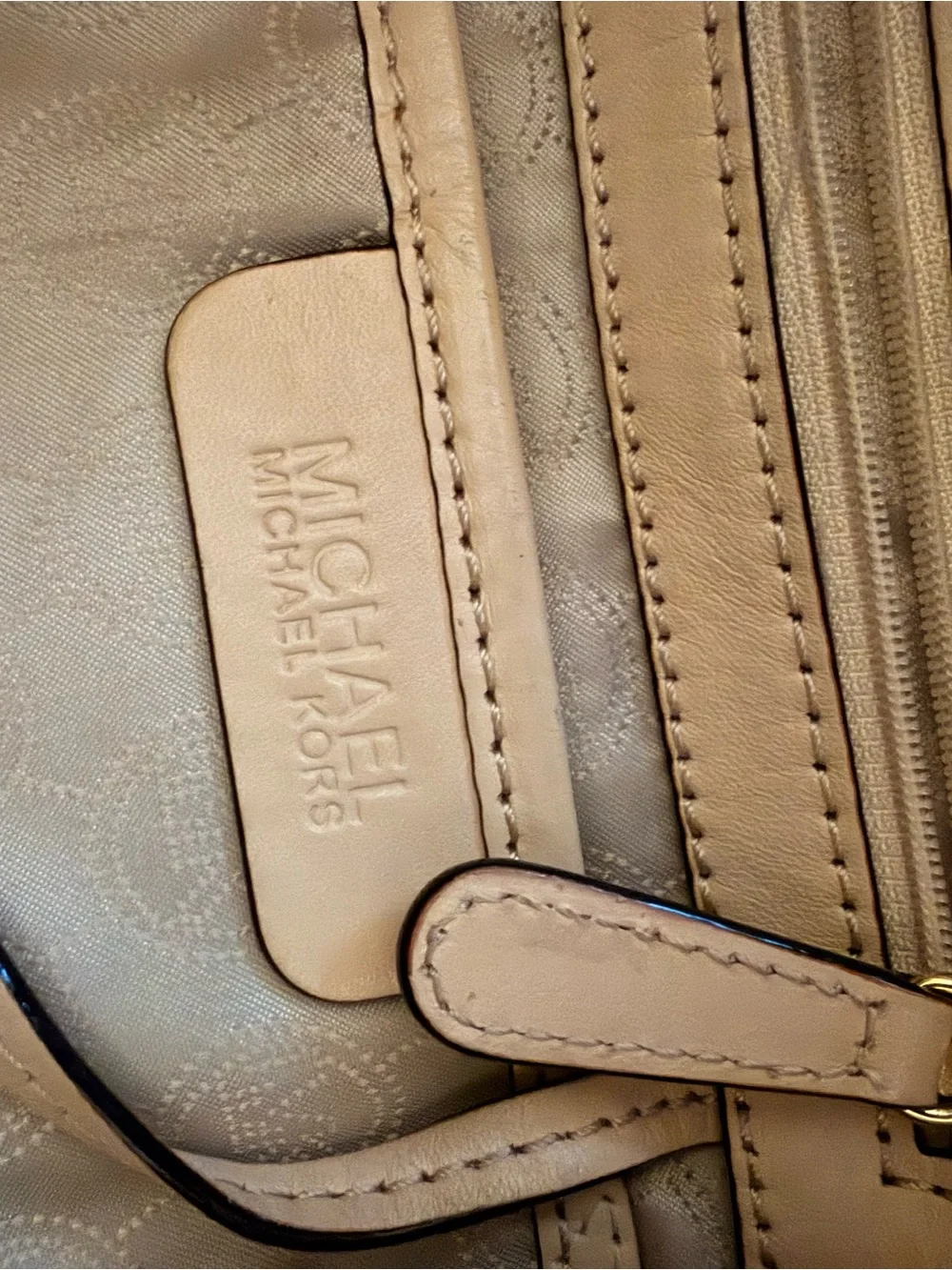 Michael Kors Cream Jet Set Tote